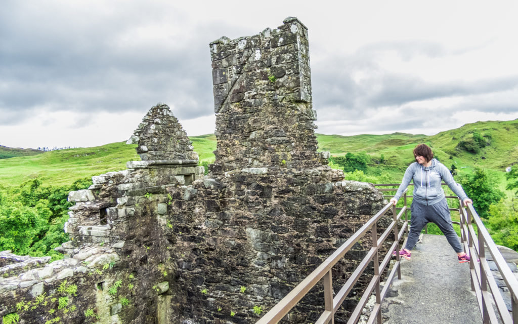 Exploring Carnasserie Castle, Scotland with Louise Connolly