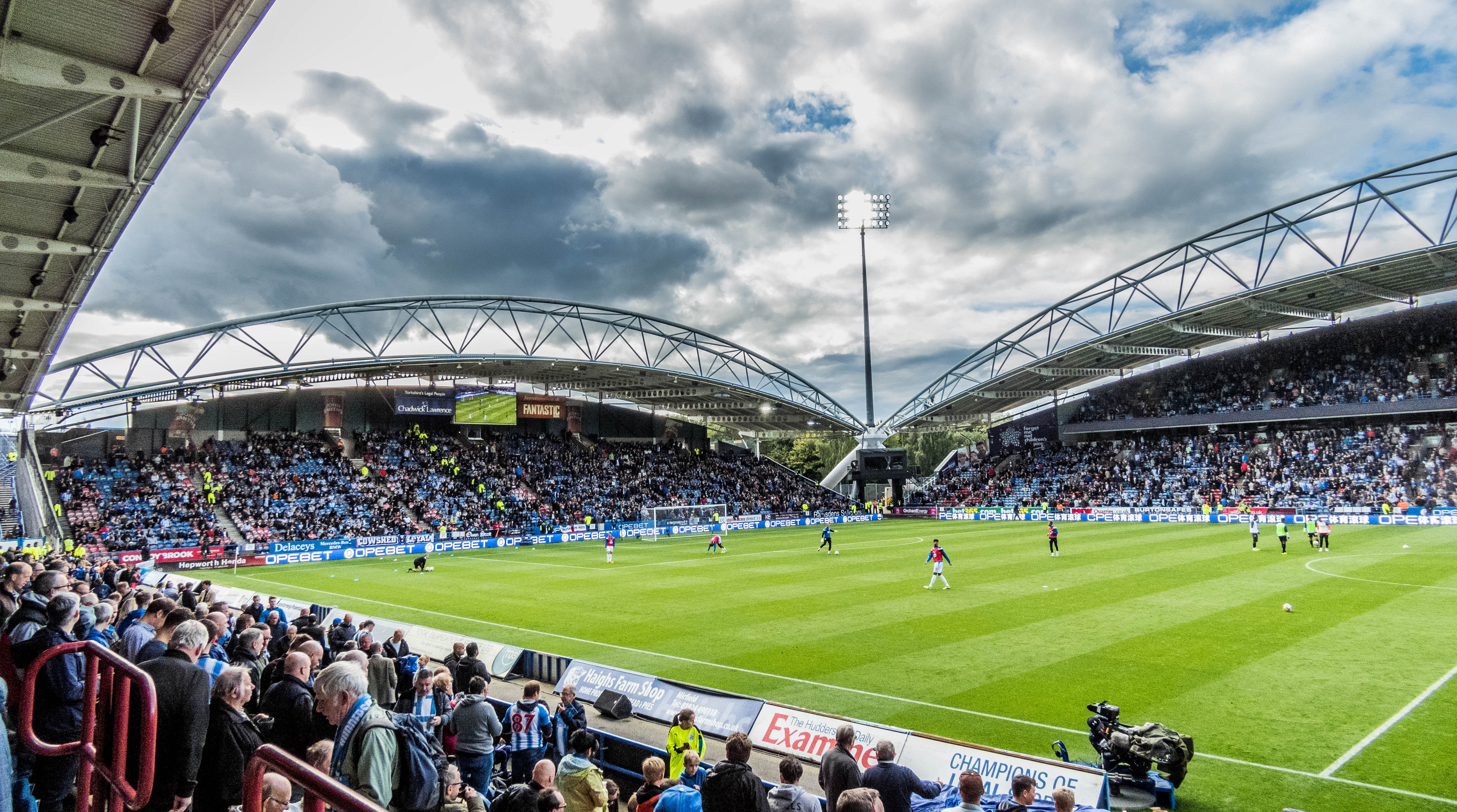 Huddersfield vs Leicester at Kirklees Stadium
