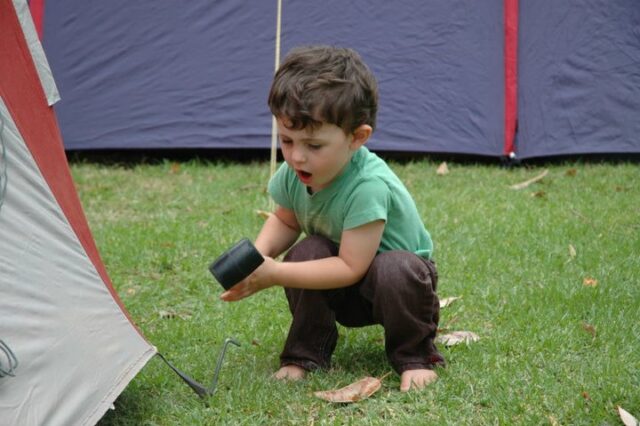 Hayden hammers his own finger!