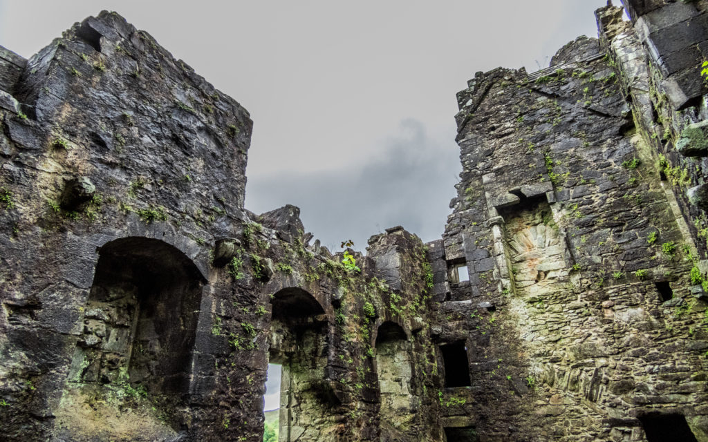 Exploring Carnasserie Castle, Scotland